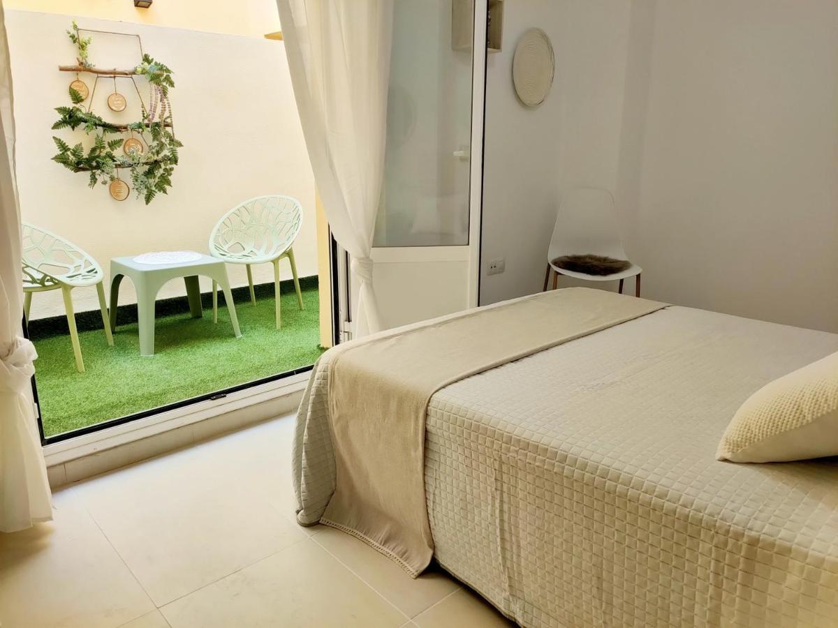 Relax Chiclana-Aparcamiento Privado-Tv Cable-Wifiplus-Aire Acond-Incluido Chiclana de la Frontera Exterior foto